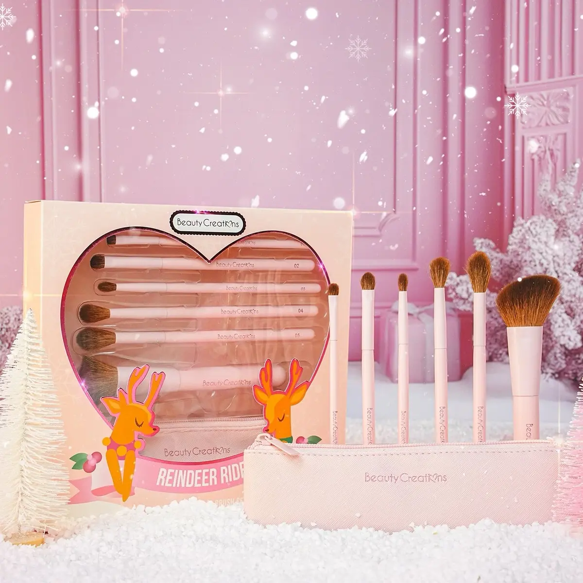 Reindeer Ride Natural Brush Set - Perfect for Holiday Makeup Collection