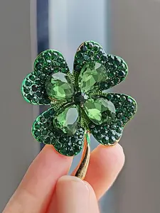 Hand Made Four Leaf Clover Design Brooch, Flower Brooch Pin, Fashionable Rhinestone Decorated Brooch for Women & Girls, Trendy All-match & Exquisite Brooch for Birthday Gift