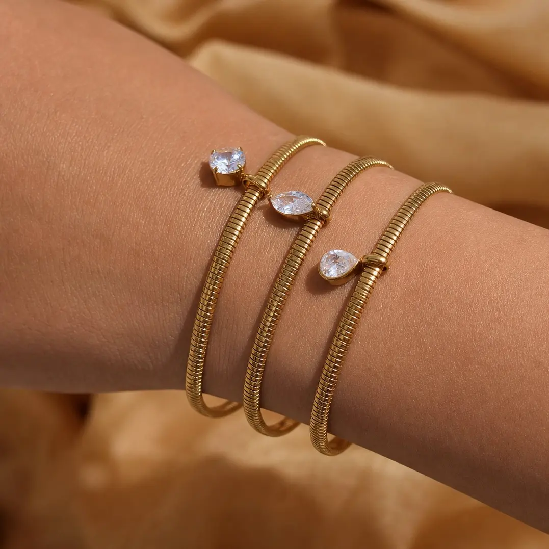Emma's Heart Snake‑Chain Zircon Bracelet 316L Titanium Steel