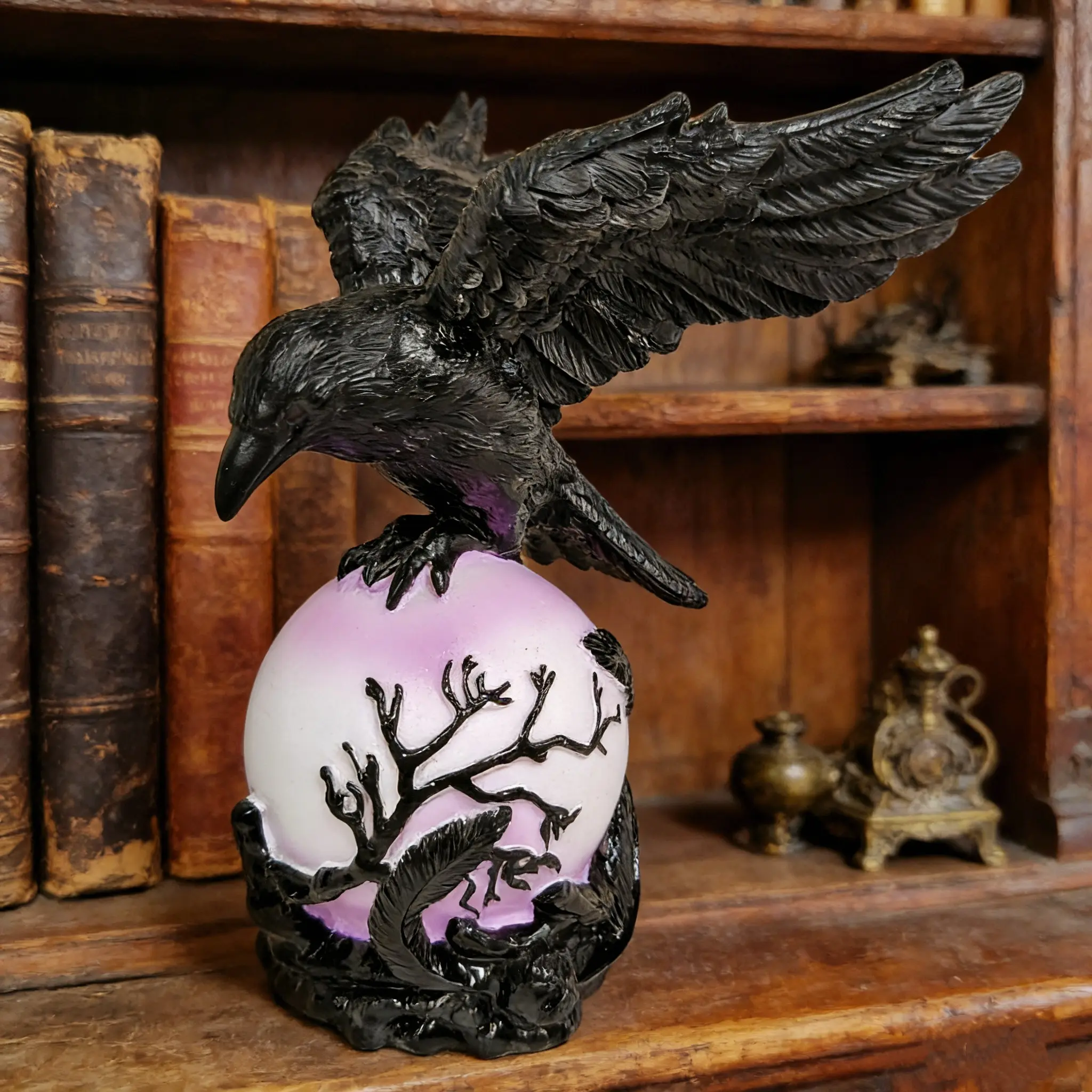 Nordic Mythology Raven Resin Statue, Odin God Raven Sculpture, Detailed Carving, Vintage Decor, Decorative Figurine, Statue Ornament, Gift for Nordic Culture Lovers
