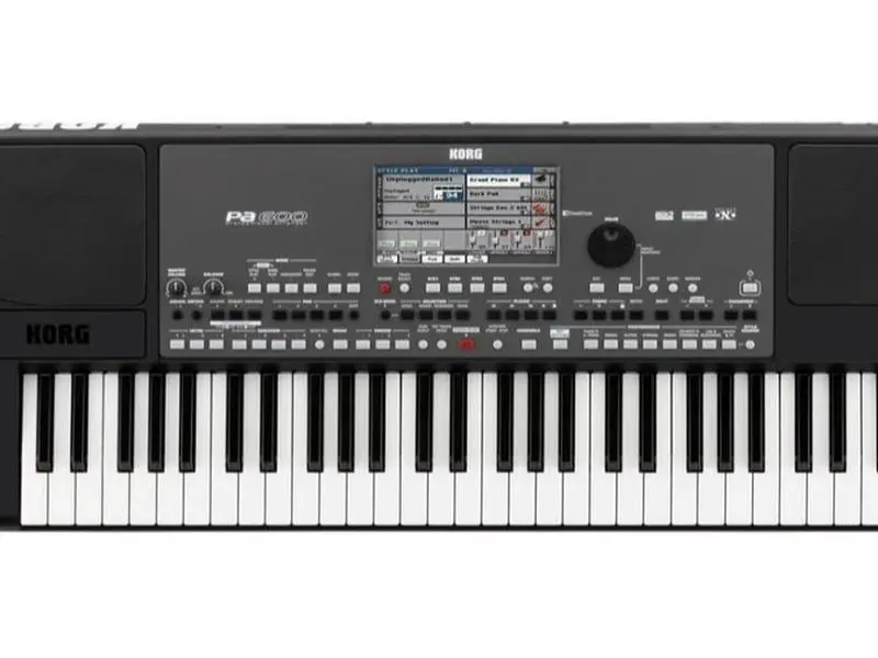 Korg PA600 61-Key Professional Arranger with Color Touchview Display