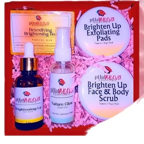 pHat Muva Essentials Brighten Up Bundle, 5pcs/set, Turmeric & Kojic Acid Brightening Soap, Serum, Pads, Scrub & Toner with Aloe Vera & Kojic Acid, Cleansing, Gentle