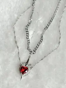 2-Piece Hip-Hop Trendy Heart Dagger Pendant Necklace Set, Fashion Unisex Creative Layered Couple Jewelry, Love Heart Necklace, Couples Necklace, Unique Design