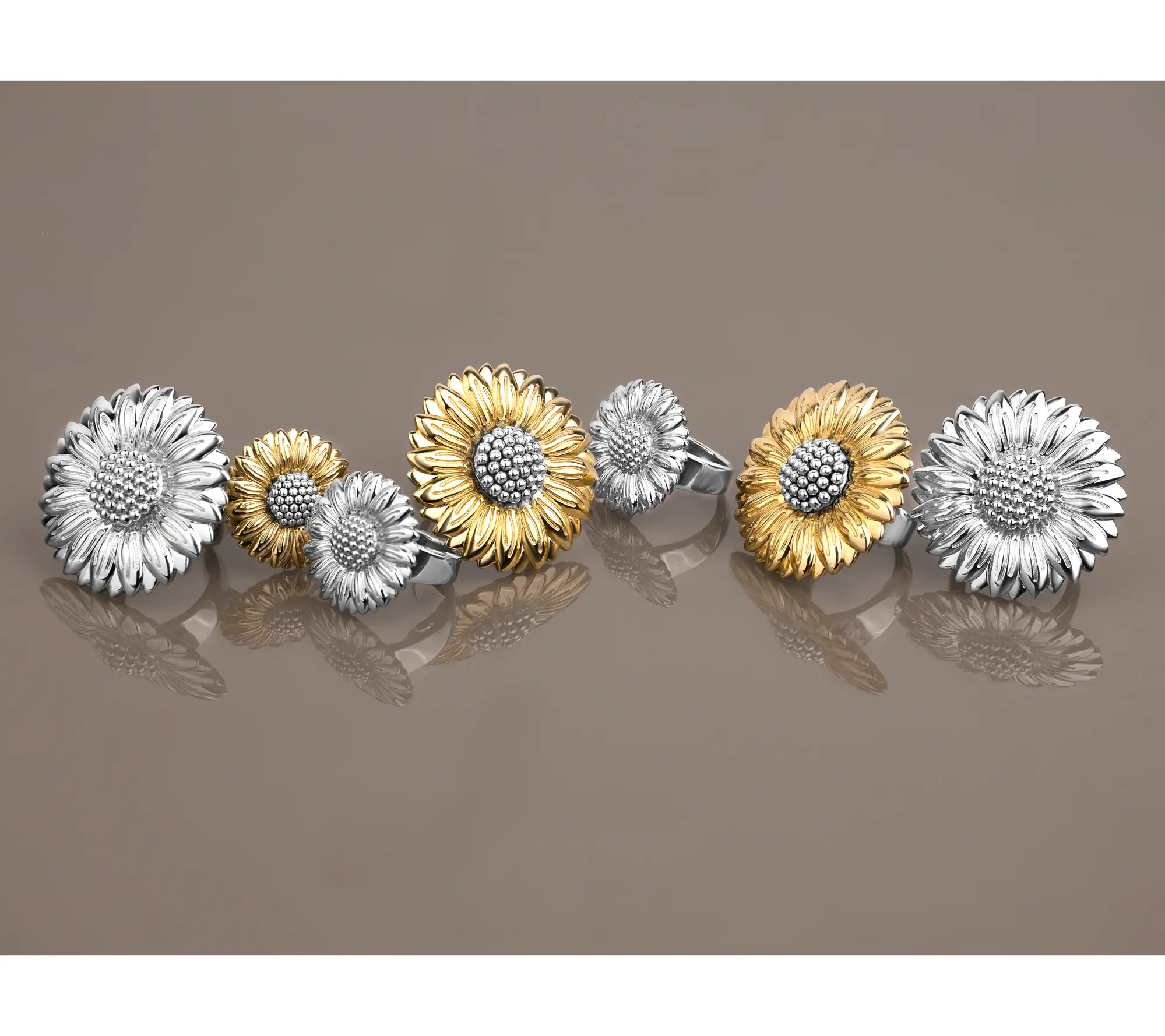 Christian James by Scott Grimes Two-tone Floral Sunflower Ring