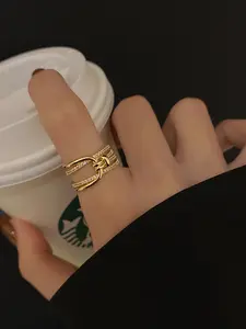 Fashion Multi-Layer Hollow Heart Stacking Ring Set for Women, Delicate Elegant Accessory for Everyday and Party Wear, Perfect Valentine's Day and Birthday Gift