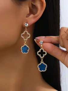 Elegant Four-Leaf Clover Pendant Earrings, Luxurious Summer Beach Jewelry, Hollow Design, Dreamy Five-Leaf Clover Dangle, Women's Ear Rings, High Quality Earrings