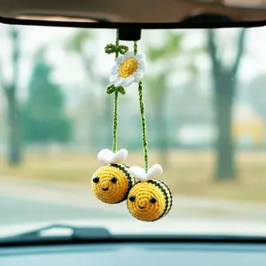 Cute Bee Design Car Rearview Mirror Hanging Ornament, Car Interior Decoration, Car Mirror Pendant, Universal Car Interior Accessories, Car Trinkets, Car Interior Decorative