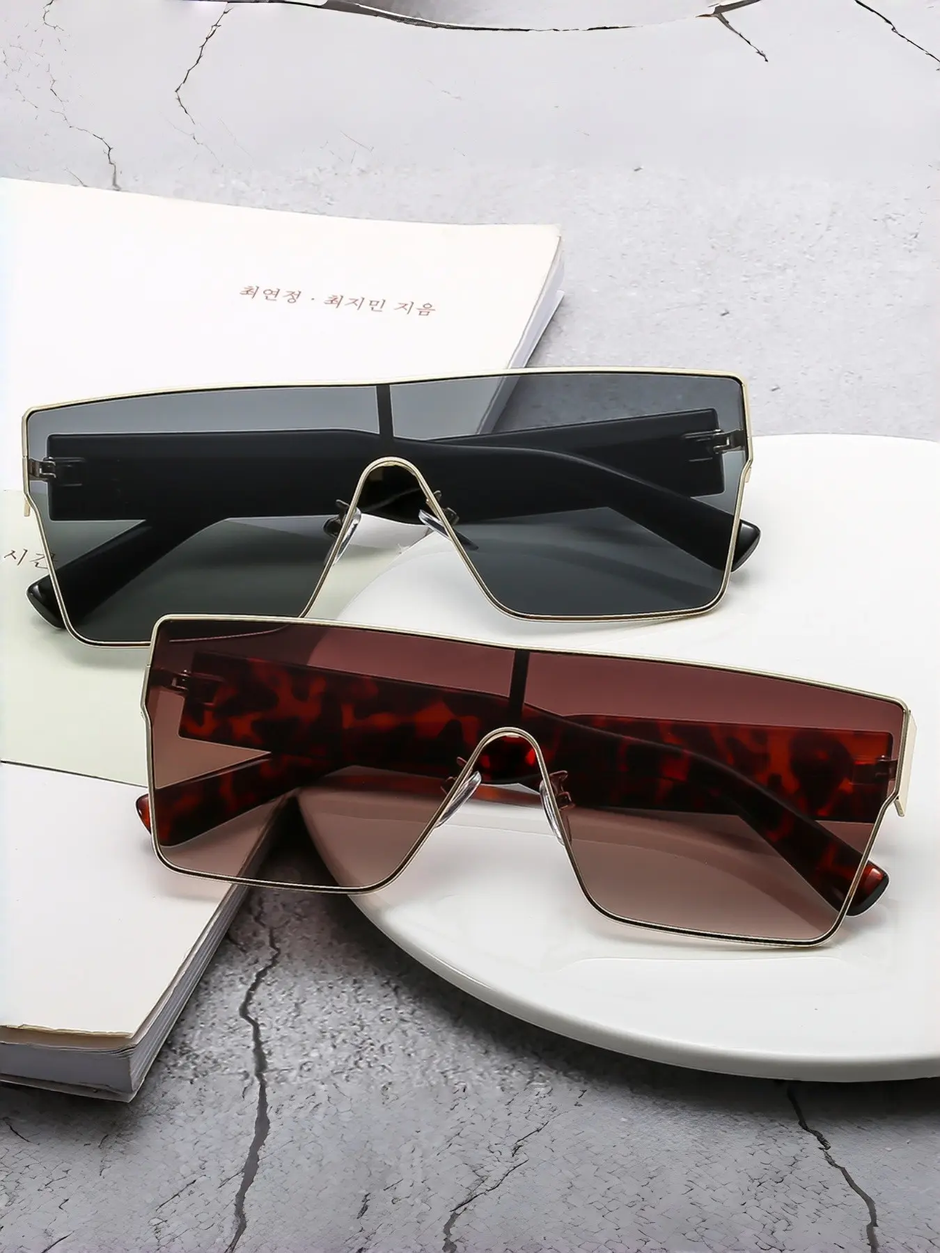 80s Future Cyberpunk Sunglasses, Unisex Punk Role-Playing Glasses, Fashion Vintage Design, Trendy Style, PC Frame, Uv400 Protection, Trendy Styling Sunglasses, Summer Trendy Sunglasses, Fashionable Sunglasses, Trending Glasses, Punk Shades