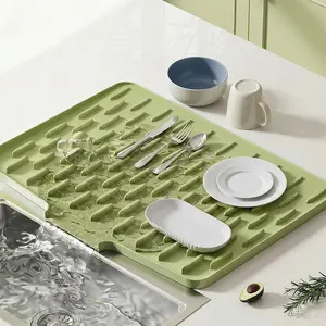 Premium Platinum Silicone Kitchen Countertop Drain Pad, Flexible Non-Slip Design, Direct Flow Bowl Dish Draining Mat, Suitable for Glassware and Vegetables