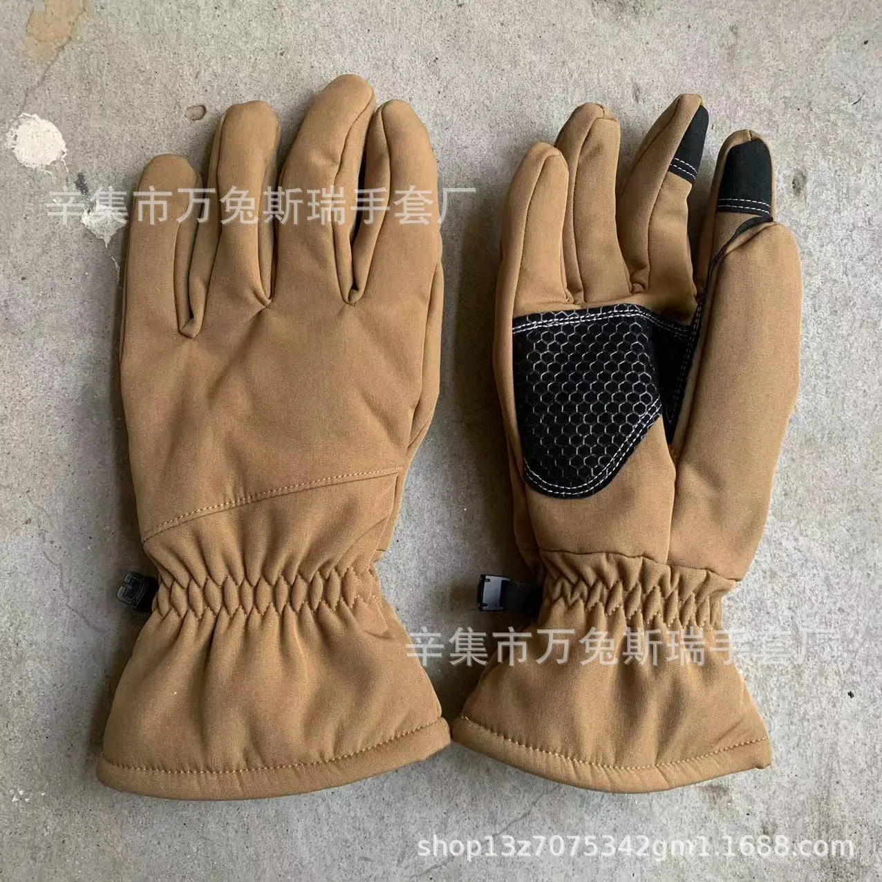 Shark soft shell cloth gloves khaki colo