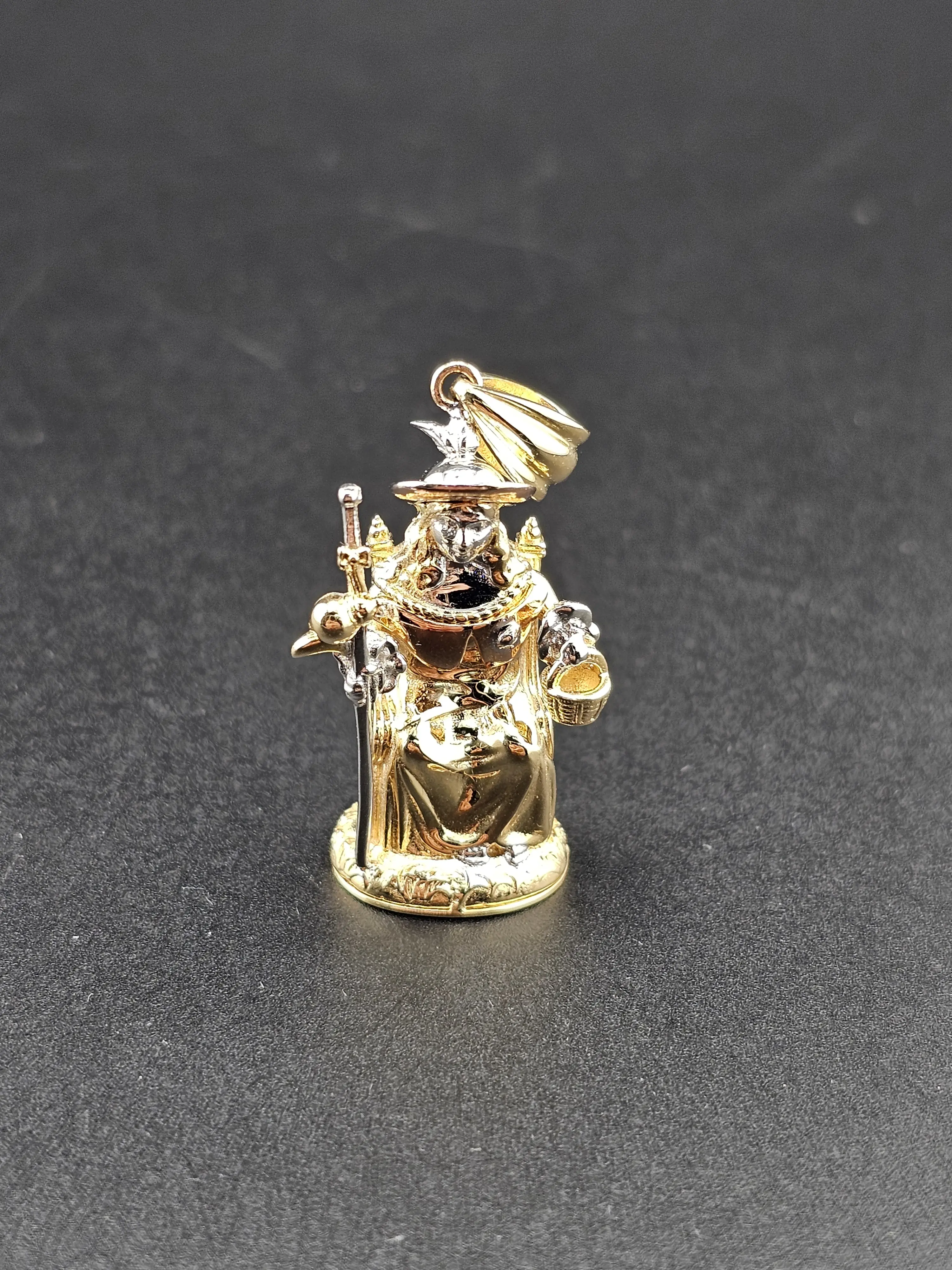 14K Gold Pendant