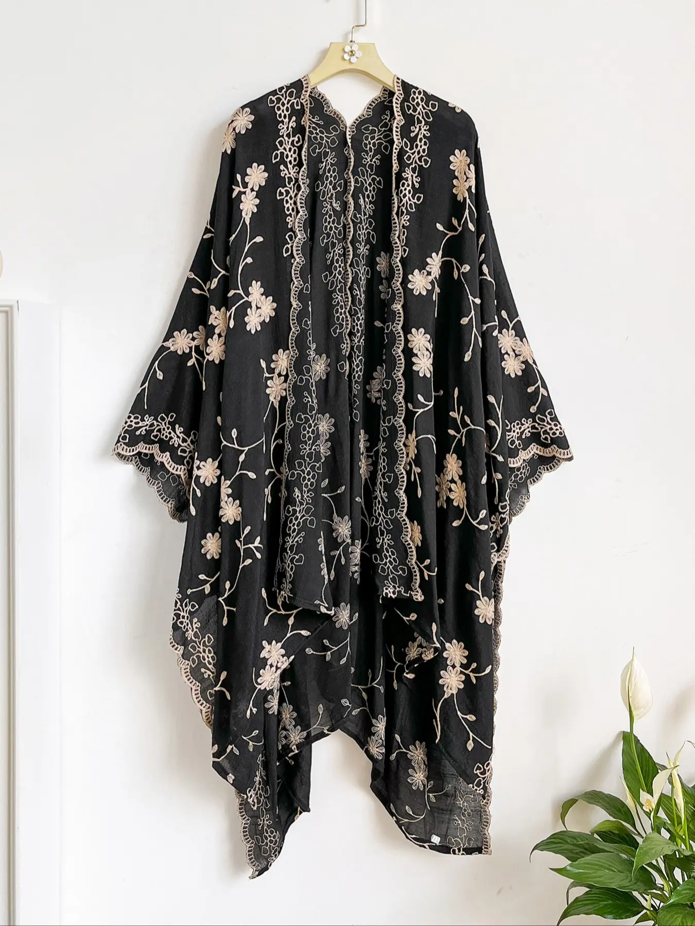 Style six: black