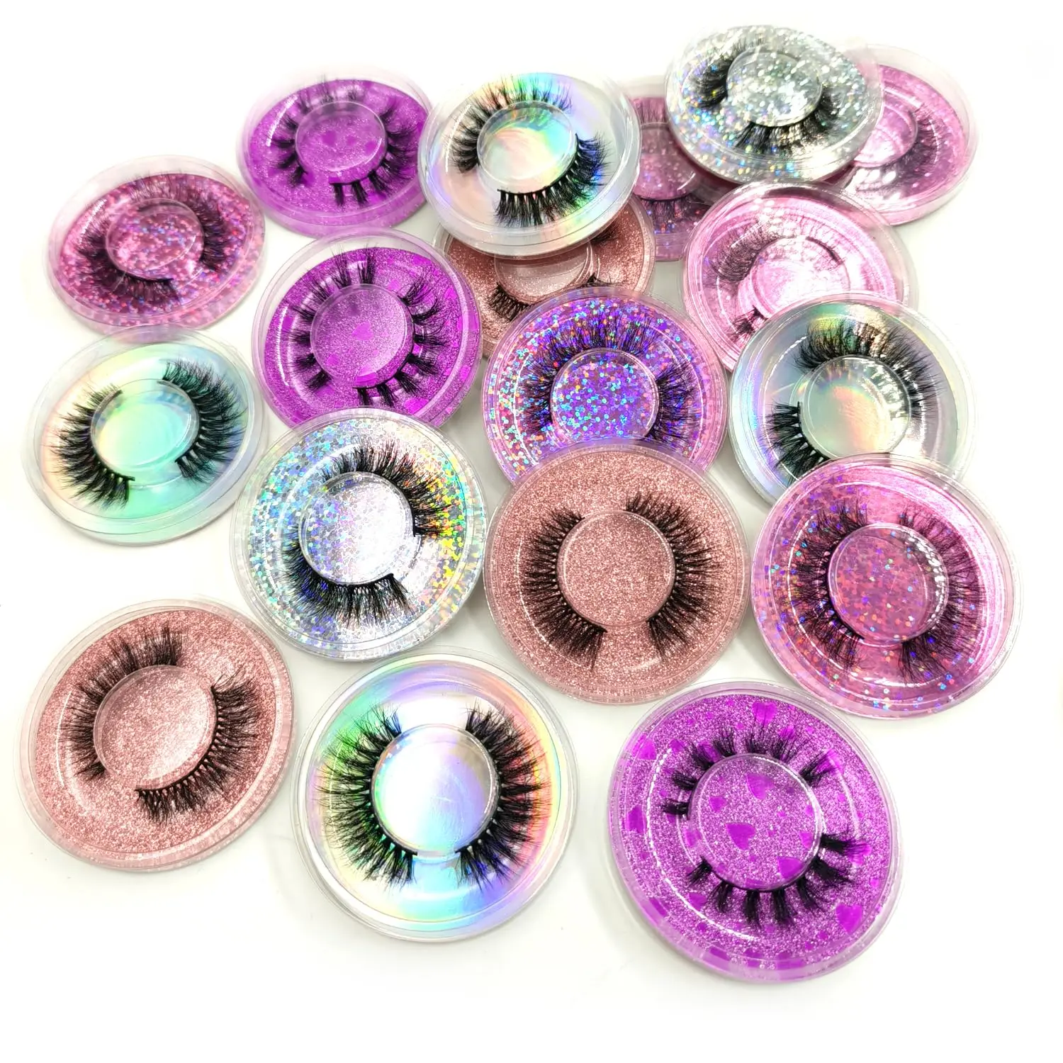 A pair of false eyelashes: natural-style false eyelashes, 5D synthetic mink false eyelashes, and voluminous wholesale false eyelashes. Box colors cannot be specified; one will be shipped at random.