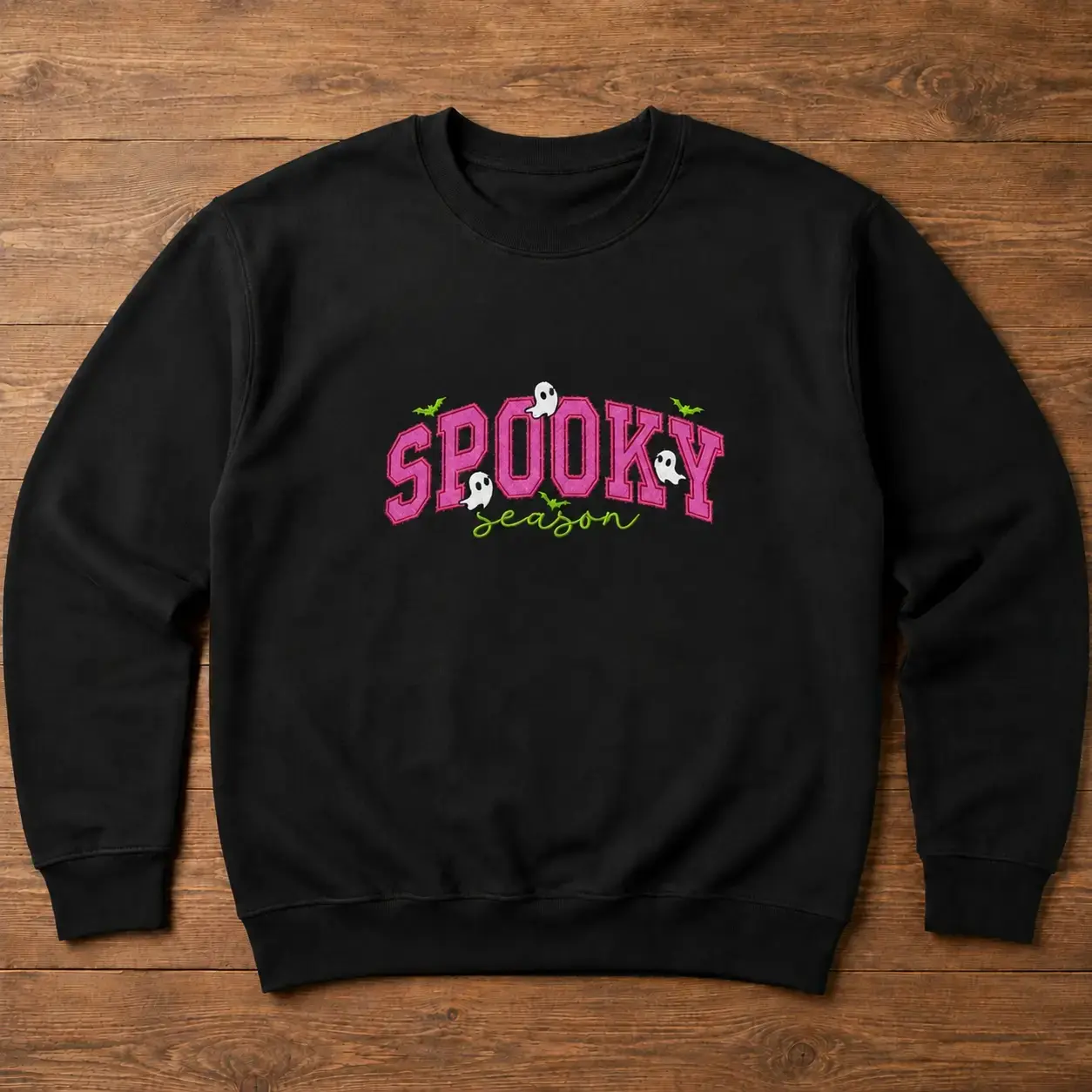 (MAKE IN US) Custom Halloween Embroidered Sweatshirt, Personalized Halloween Crewneck, Cute Ghost Autumn Sweatshirt, Custom Text Color, Halloween Sweater (Please note your Glitter thread color)