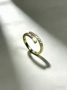 Shiny Synthetic Zircon Cross Ring, Middle Eastern Fashion Jewelry, Simple Women's Birthday Gift, Christmas, Mother's Day, Valentine's Day