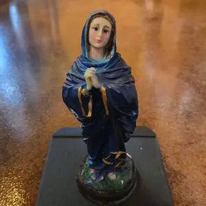Inmagulada Concepcion Statue - Blue Robe with Gold Accents - Religious Figurine for Home Decor