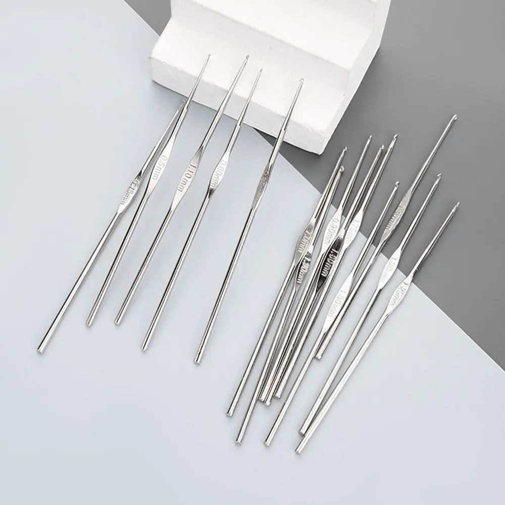 12 Pack 0.6MM-1.9MM Metal Crochet Hooks Set for DIY Knitting, Knitting Supplies, Crocheting Supplies, Ideal for Lace Yarn, Sweaters, Scarves, Socks and More Crochet Set Kit