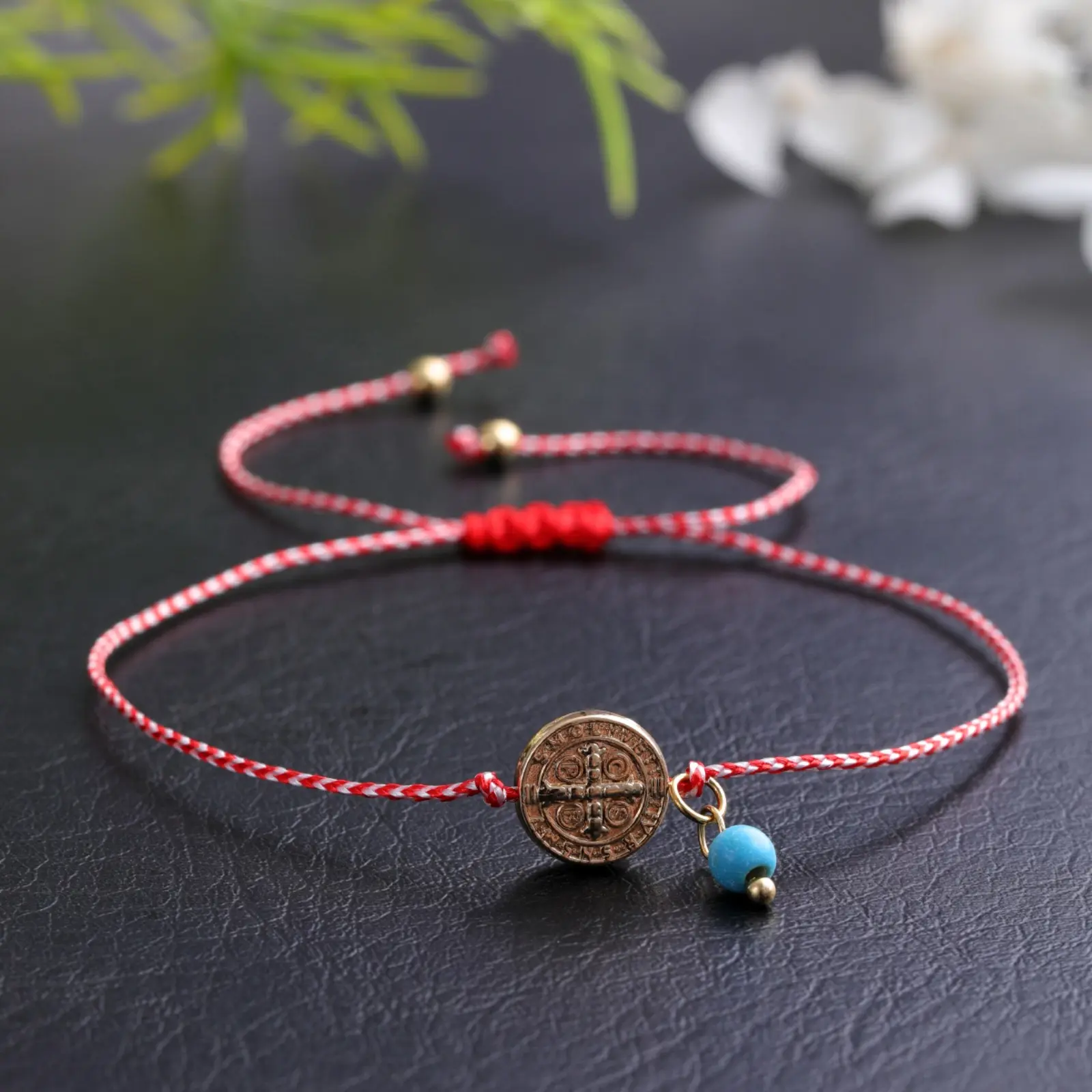 Unisex Red String Cross Bracelet with Copper Pendant - Adjustable Elastic Bracelet String, Inspirational Cross Motif Jewelry for Summer Sports & Outdoor Wristbands, Bracelets Jewelry, String Bracelets