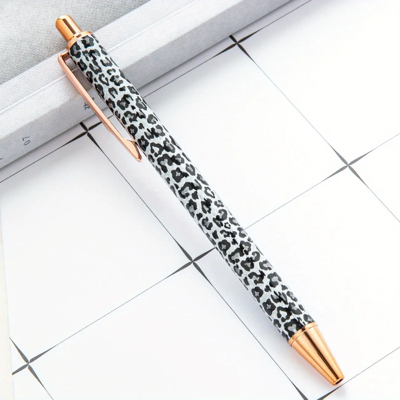 2pcs Heat Transfer Ballpoint Pens, Gel Pens, Neutral Pens, Cute Girly Leopard Print Retractable Pens, Multicolor Heat Transfer Film Pens