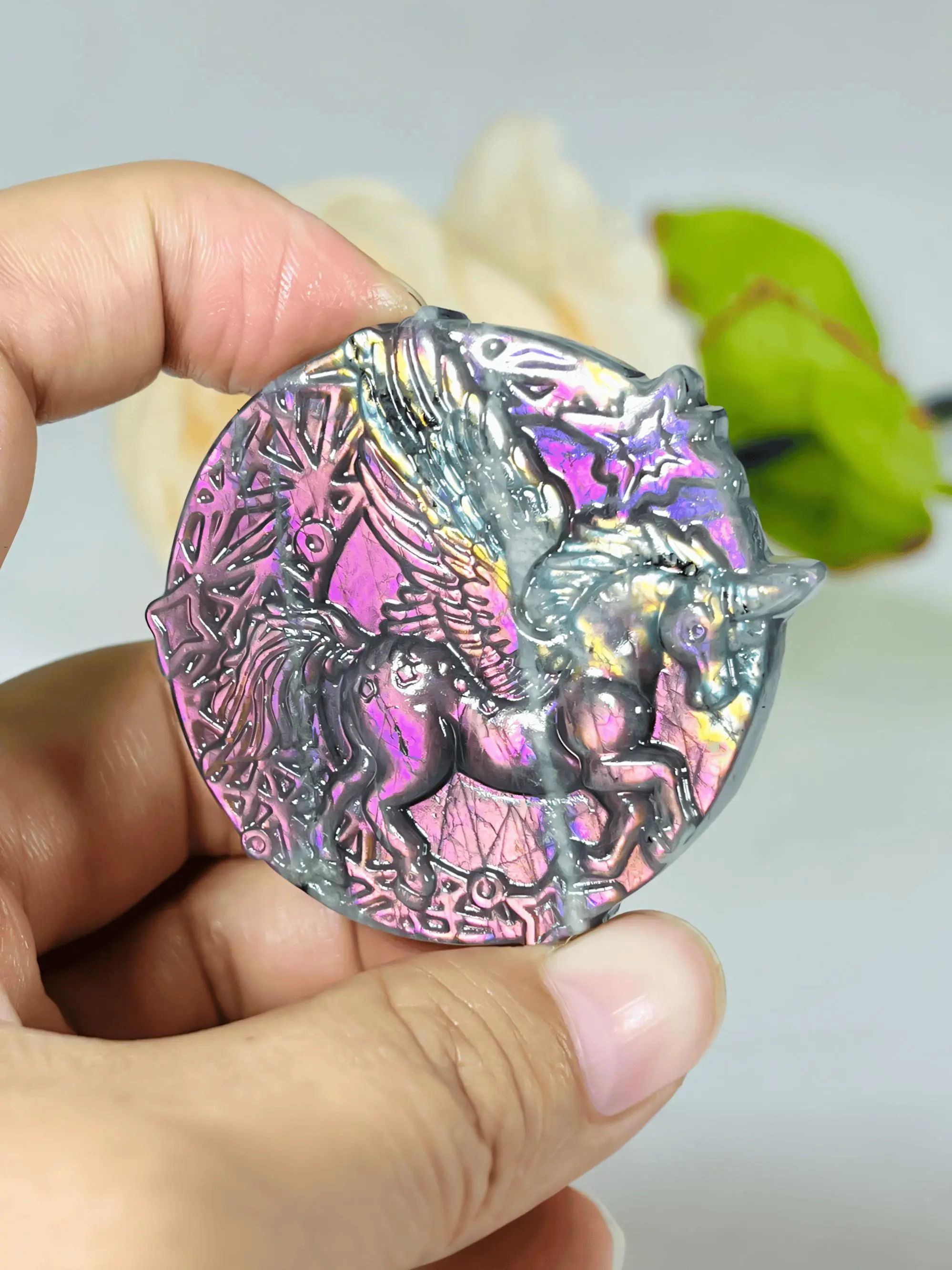 Bohemian Style Labradorite Pegasus Carving with Labradorite DIY Pendant, Crystal DIY Charms, Perfect Home Decor and Gift, bring unique charm to home decoration, create a tranquil atmosphere, is a perfect gift for those who love nature and home life.