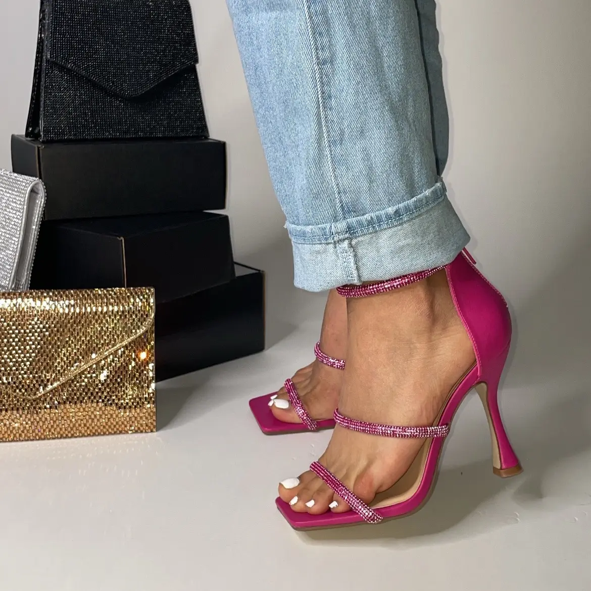 Chica Fuchsia Heel