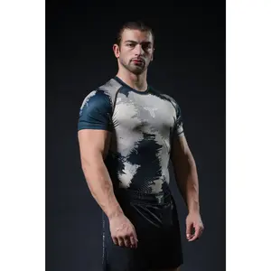 Kaos Camo Short-Sleeve Rashguard - Cinder