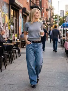 2026 Spring Summer New Round Neck Short Sleeve Knit Sweater, Loose Simple Commuter Style Top, Casual Fitted Pullover Womenswear Everyday Knitwear