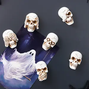Halloween Resin Skull Magnet Set, 6pcs Spooky Magnetic Fridge Magnets, Hand-Painted Vintage Style, Easy Remove, Home Decoration