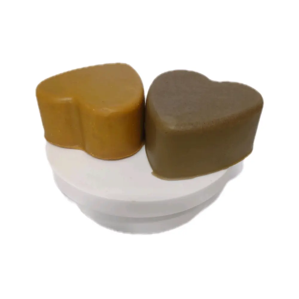 2 SOAP MIX( 1 herbal detox cerasee 1 turmeric carrots cleanser soap brightening ,remove dark spots &acne eczema and skin discoloration )