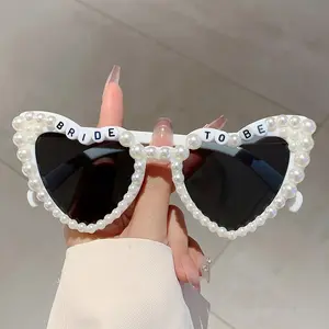 Large Heart-Shaped Fashion Glasses with Imitation Pearl Decor, Bridal Shower Accessories, Wedding Party Eyewear, New Marriage Gift, Trendy Sunglasses