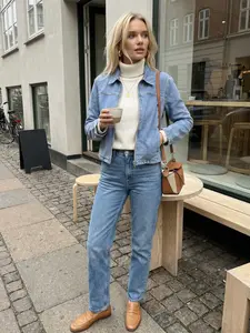 INSPIRE CHIC Women's Denim Jacket Lightweight Bomber Long Sleeve Zip Up Collar with Pockets Jean Jackets