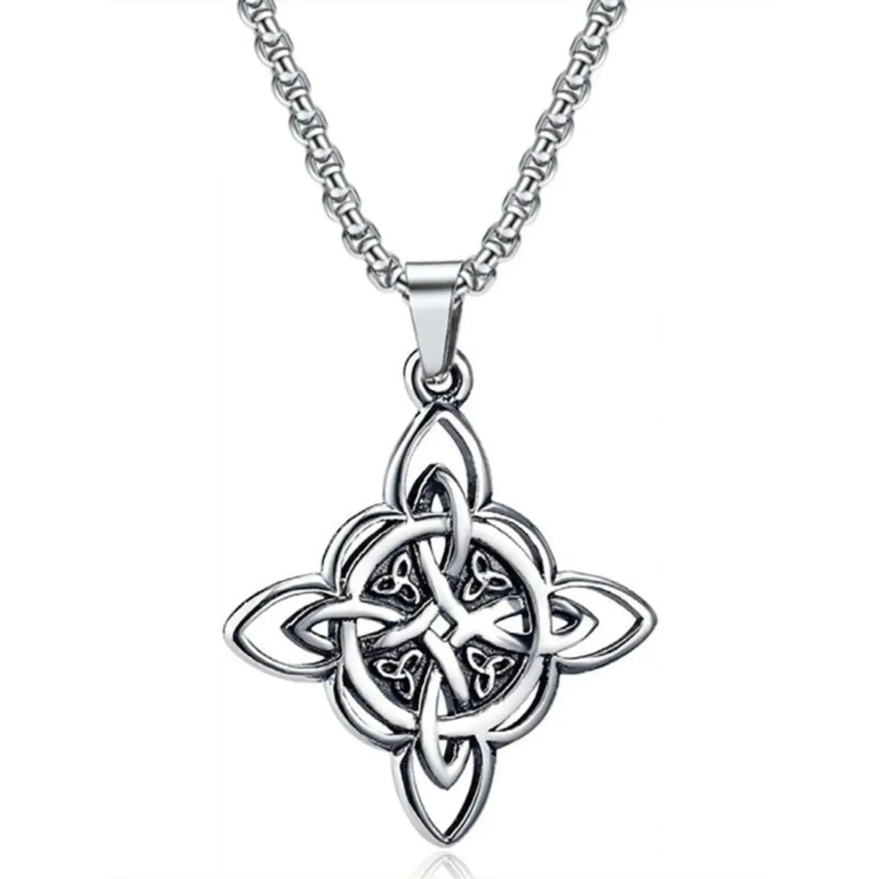 Witch Knot Necklace with Celtic Trinity Pendant, Lucky Clover Design for Mystic Charm, Unique for Her Gothic Witch Jewelry Amulet
