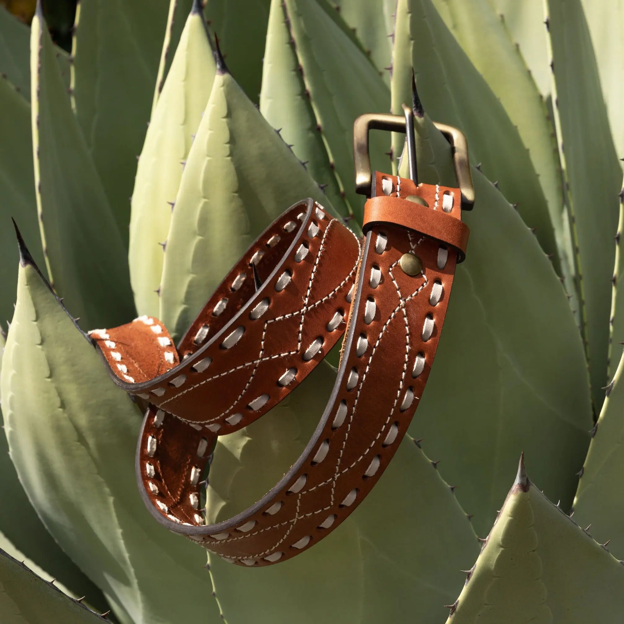 Unisex Western Cowgirl Style Leather Belt for Clothes & Business Casual Outfits - 1.5in Saddle Brown, Buckstitch Embroidery, Chicago Screws for Swappable Brass Buckle, Extra Small/Large Options, Western Leather Belt, Belts