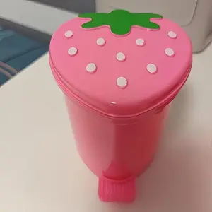 Creative Strawberry-Shaped Desktop Storage Tube, Stylish Desk Organizer for Office & Home Use, Perfect Gift Idea for Organizers