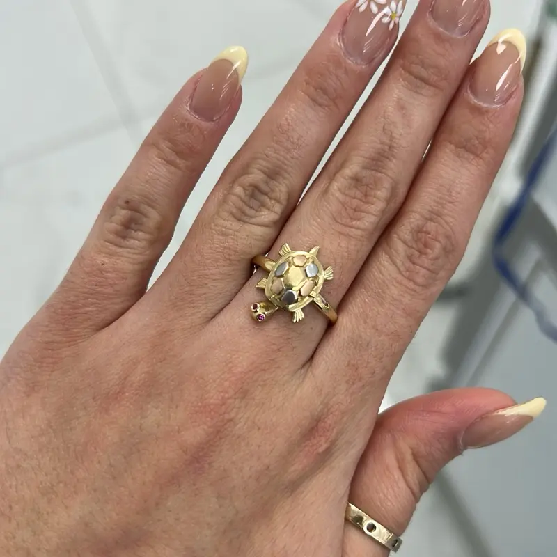 Ring