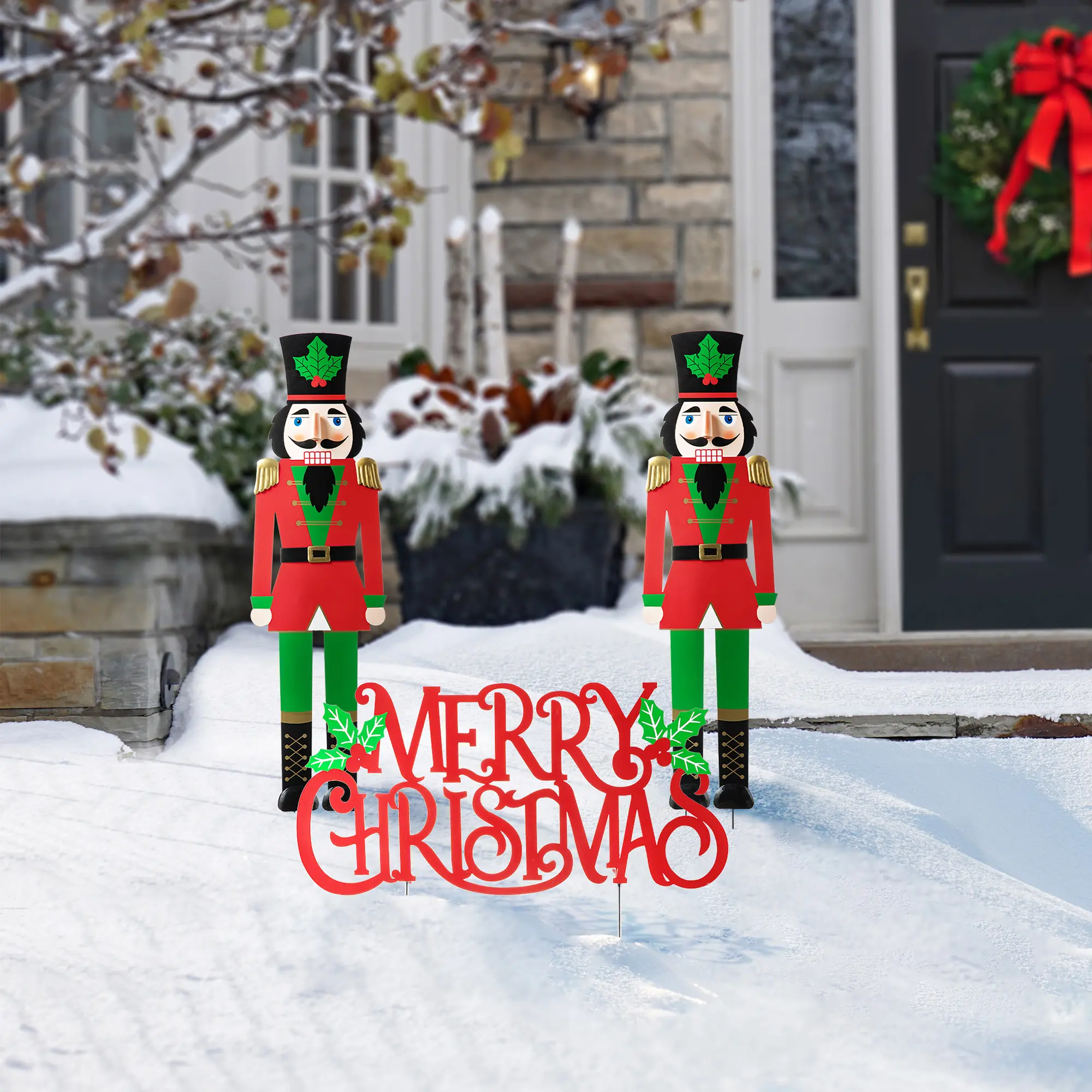 【Christmas in July】 Glitzhome Set of 2 Metal Nutcracker and MERRY CHRISTMAS Yard Stake