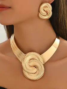 Women's Fashion Jewelry Set, Elegant Jewelry Set, Metal Statement Necklace & Earrings, Party Wedding Gift, All Seasons Wear, Unique Design Accessories, Complete Accessories Set, Matching Jewelry Set, Fashionable Jewelry Set, Jewellery Gift Set