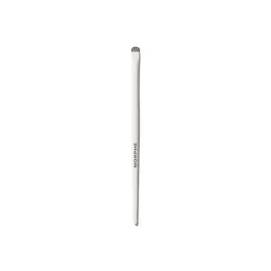Morphe M382 Detail Smudger Eye Brush for Smudging Out Eyeshadow and Lash Lines Firm Compact Design for Control