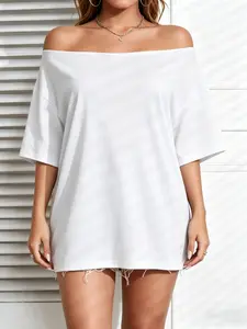 Off shoulder loose T-shirt - a women's casual and fashionable shirt with a design that allows for one shoulder and two shoulders to be exposed. Its sexy and casual style is perfect for summer clothing and date night styling