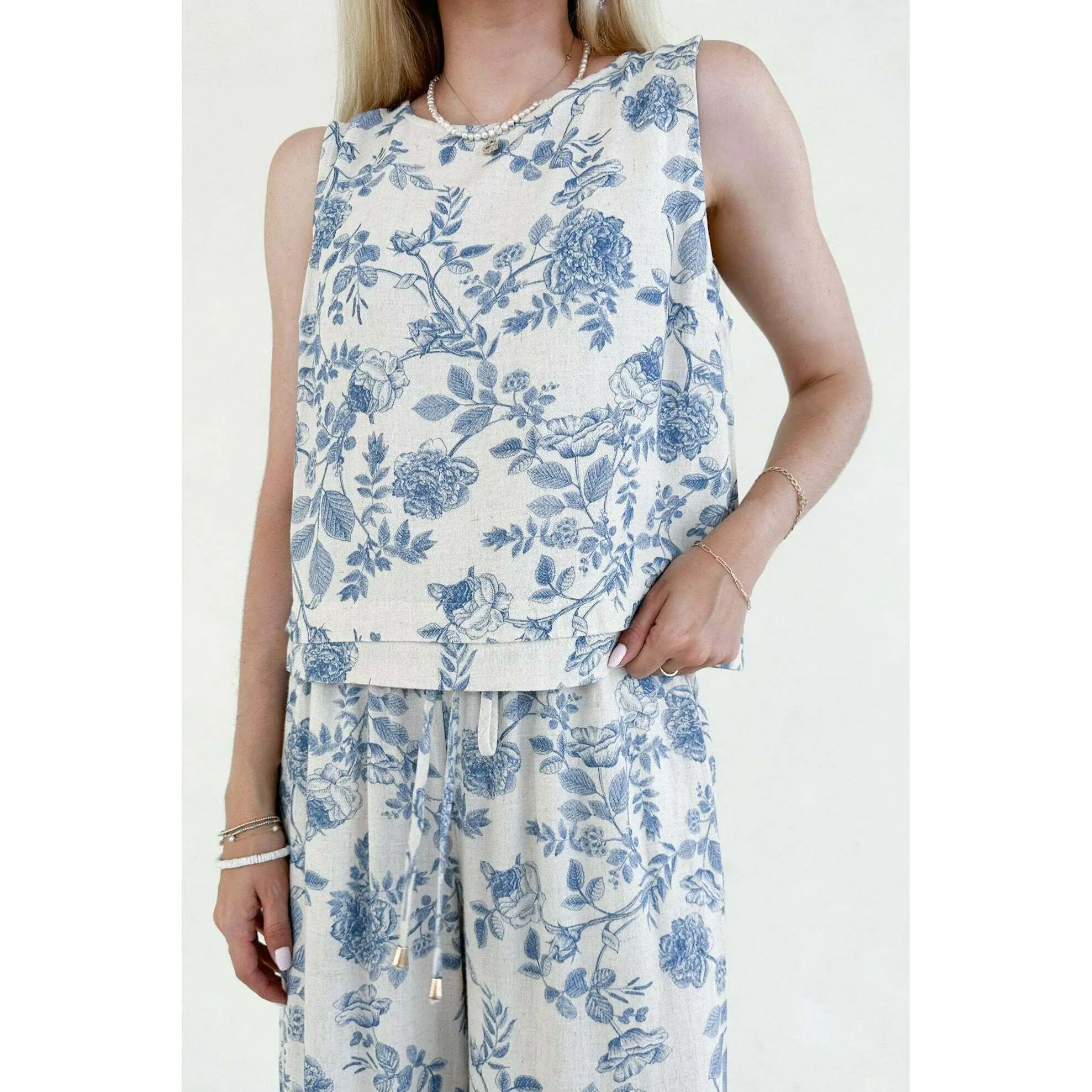 Chteau Printed Soft Linen Blend Tank