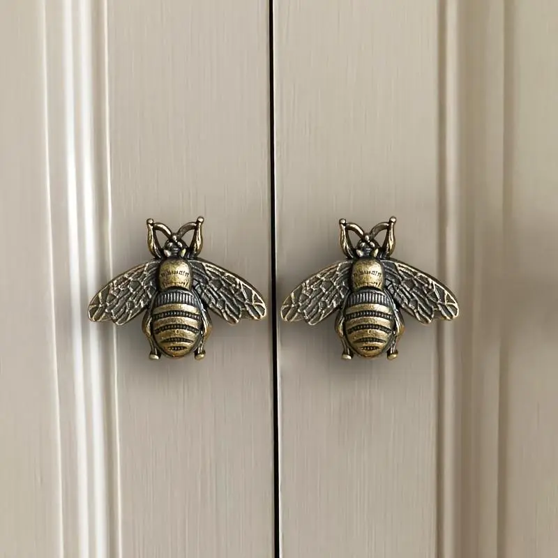 Vintage Bee Design Cabinet Knobs, Cabinet Handles, Zinc Alloy Drawer Pulls, Retro Honeycomb Style Strip Hardware for Home Decor and Kitchen Cupboard, Easy Installation, Bee Motif, Antique Look