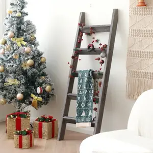 Rustic Blanket Ladder