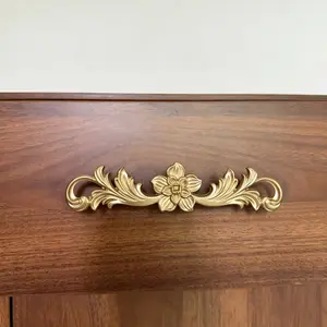 Elegant Brass Cabinet Handle, Vintage European Neoclassical Style, Polished Finish, Floral Pattern, Includes Installation Hardware, Vintage Aesthetic