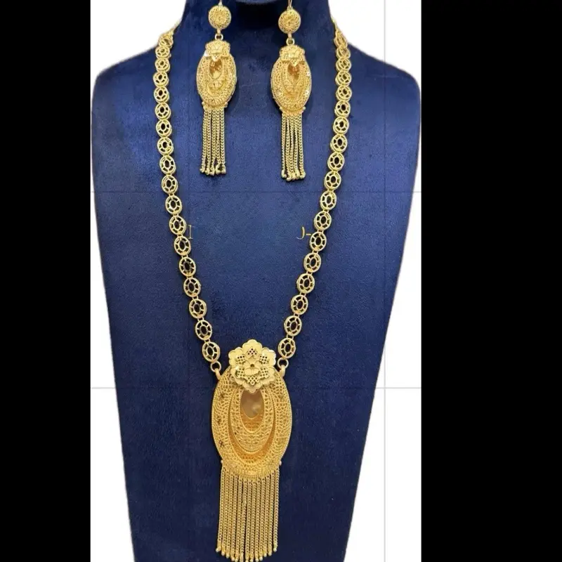 Dainty 24k Necklace Set, Minimalist Jewelry for Women, Ideal for Daily Wear or Special Occasions