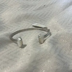 Kendra Scott Edie bangle bracelet