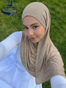 Women's Elegant Rhinestone Handmade Water Drill Headscarf Scarf, Soft Breathable Knitted Jersey Hijab Shawl Cap, All-Season Fashion Accessory