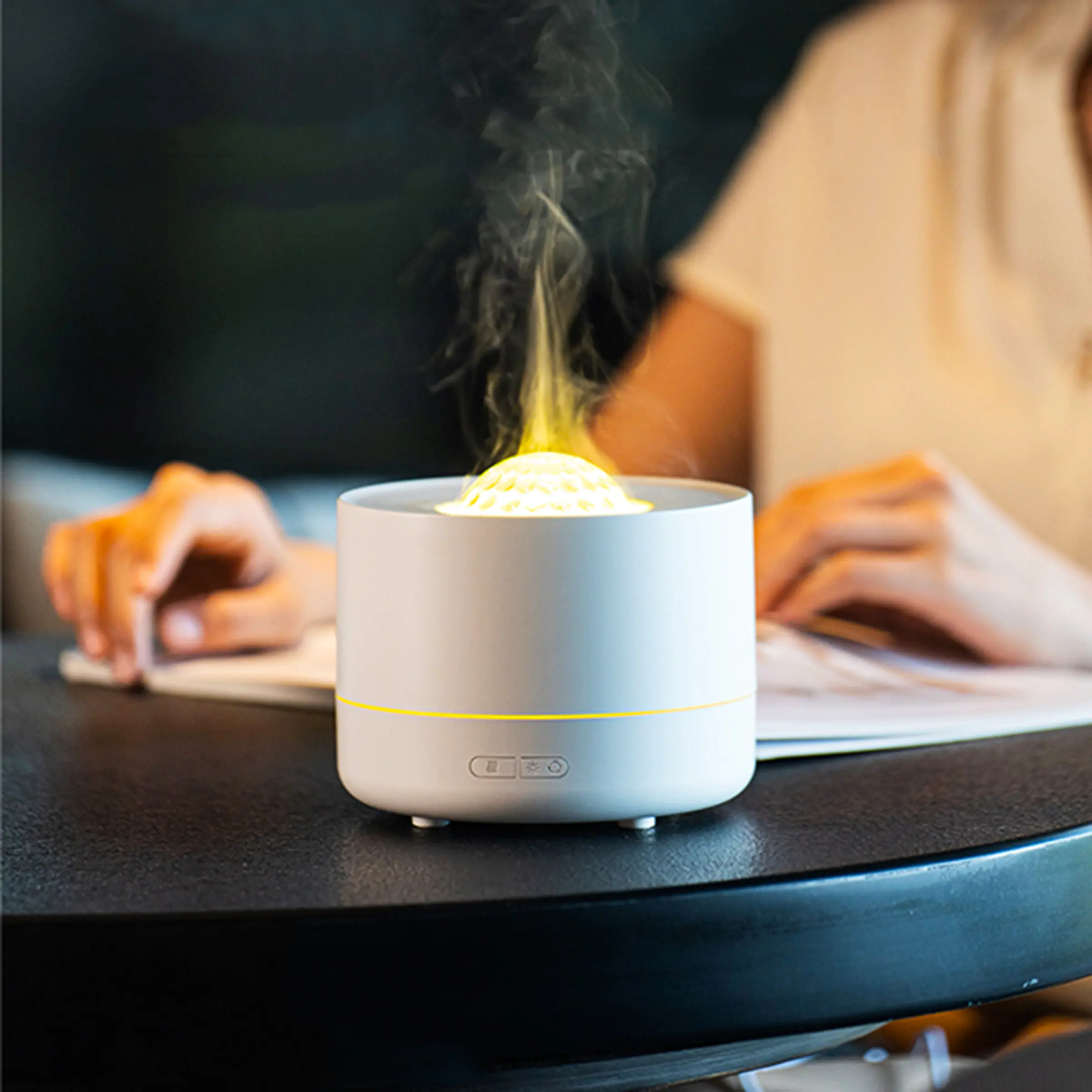 Starlight Aromatherapy Diffuser, Projector Flame Lamp & Humidifier Combo, Automatic Shut-Off, Quiet Operation, Ideal Gift for Home Decor