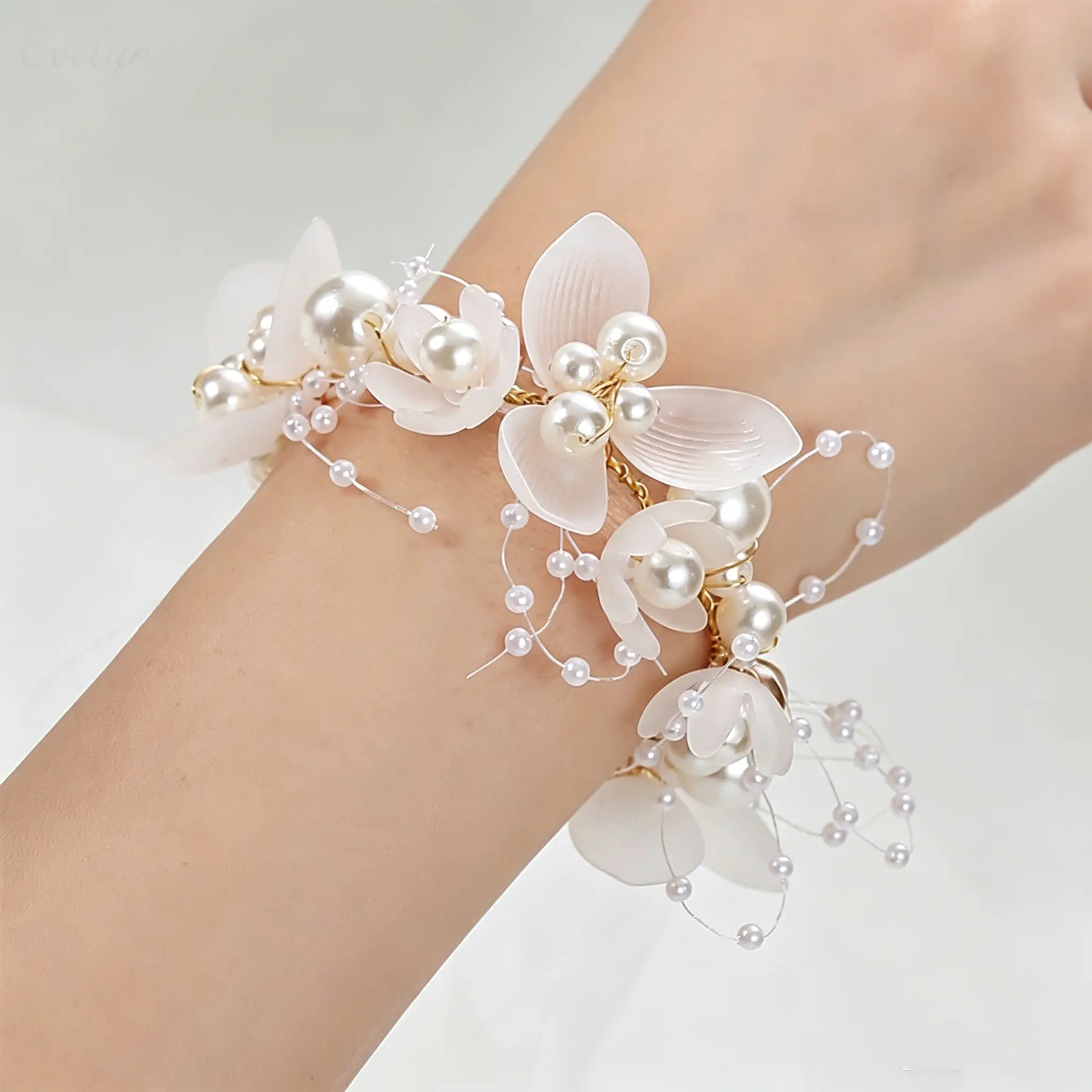 Versatile and Stylish Hair & Wrist Accessories Set Pair, White Floral Headband, Pink Flower Wrist Corsage for Brides, Weddings, Flowers, White Headband