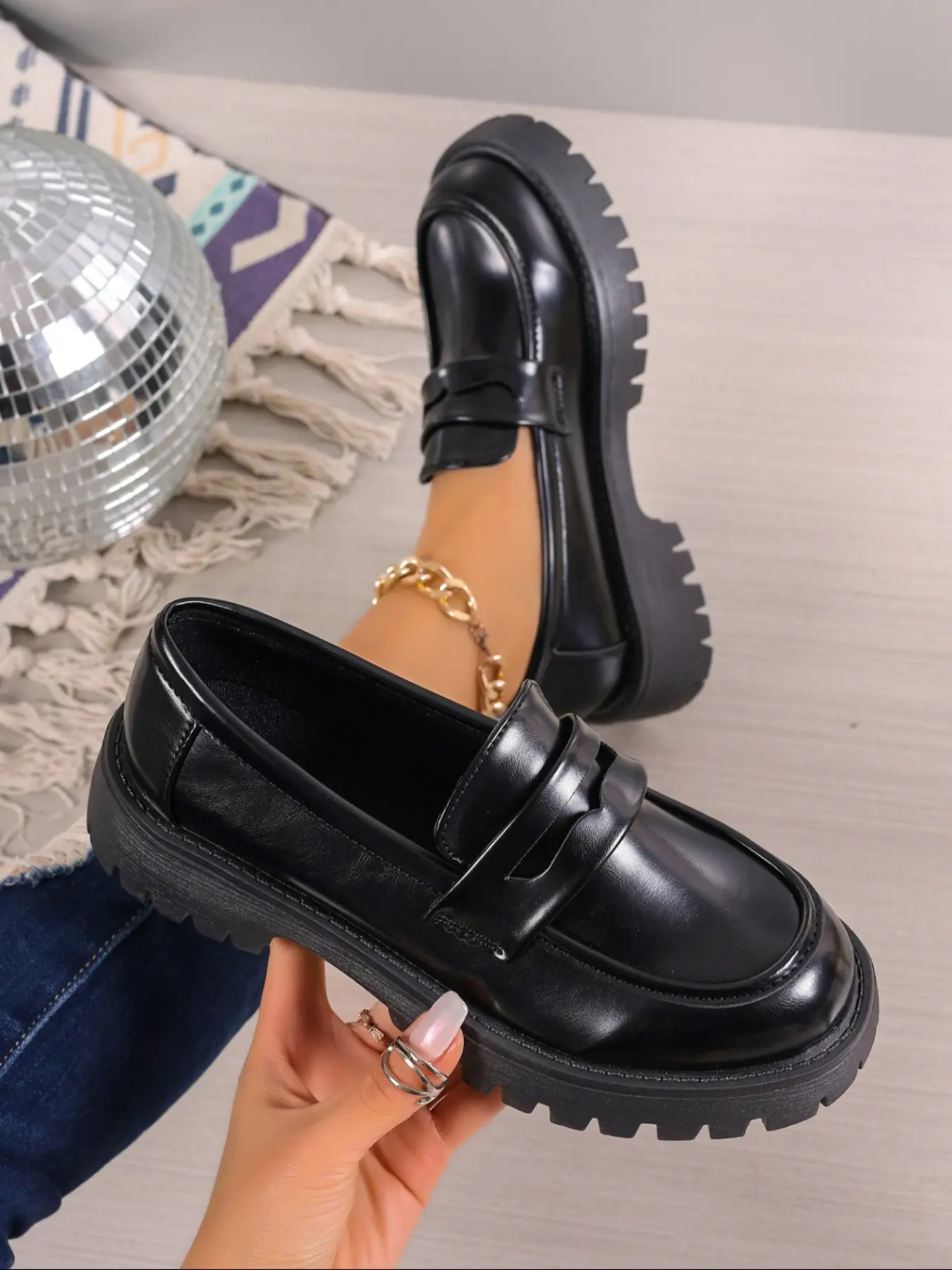 New Women's Platform Classic Mary Jane Shoes, No Lace Loafers, Vintage British Style, Versatile Shoes, Comfortable Daily Wear Footwear, Platform Mary Janes, Casual Shoes