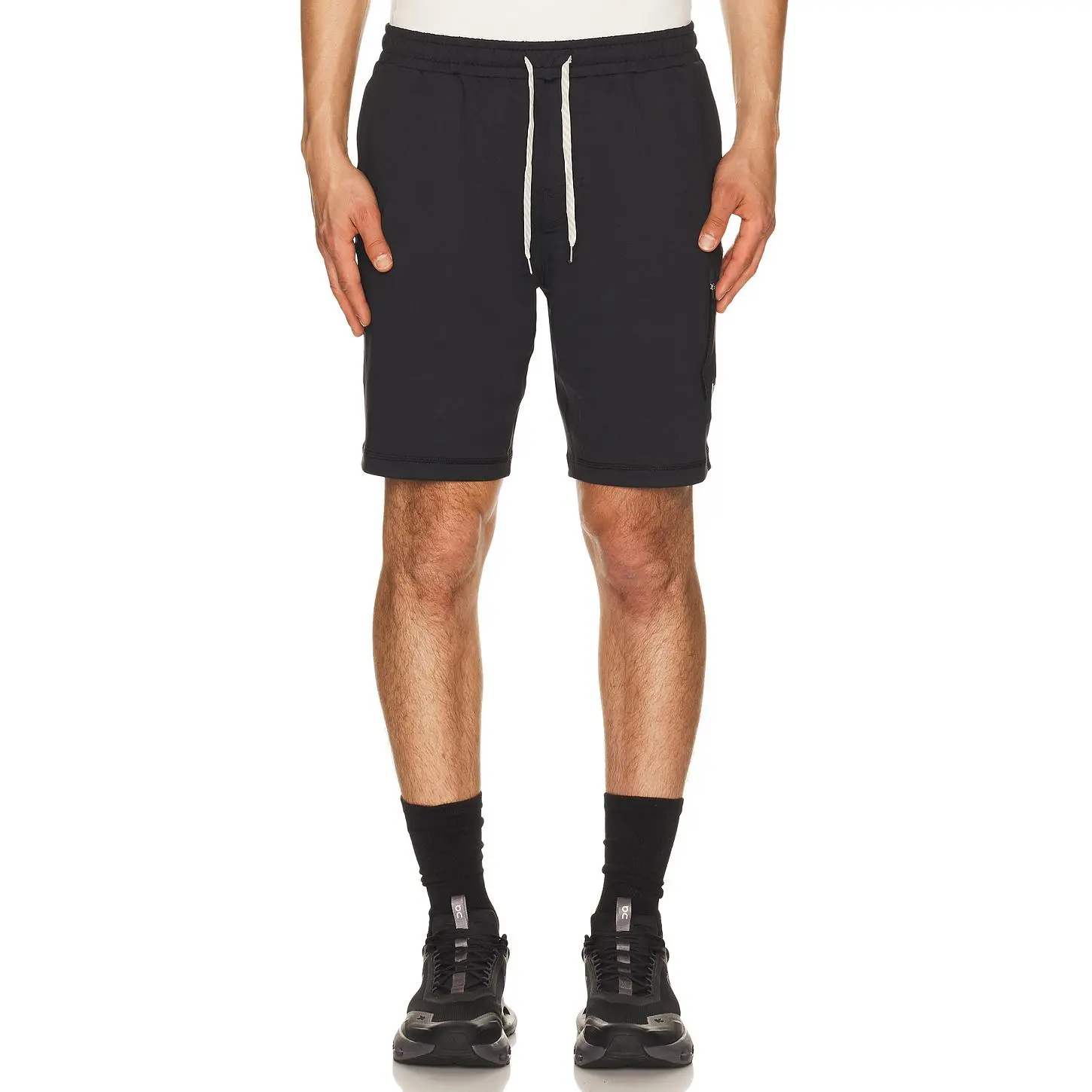Vuori Sunday Performance 8" Short in Black